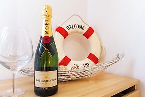 Studio With Swimming Pool in Porto Cesareo Torre Squillace