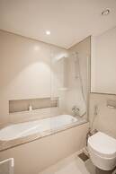 Nasma Luxury Stays - The Grand