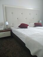 Hotel Prezydencki 4-Star