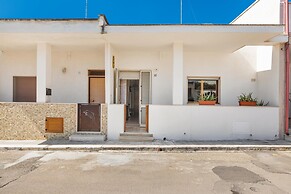 2759 Casa Leonard by Barbarhouse