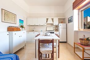 2759 Casa Leonard by Barbarhouse