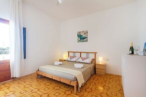 Luxury Holiday House Con Piscina a Porto Cesareo Torre Cesarea