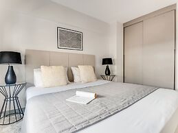 Sanders Crystal - Neat 1-bdr Apt w City View