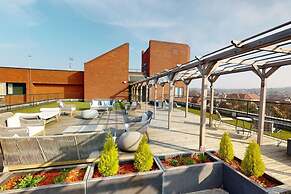 Luxury 1-bed Town Centre South Stevenage