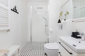 Gdańsk Apartment Vespa by Renters