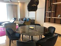 Tropicana the residences KLCC by YAJU