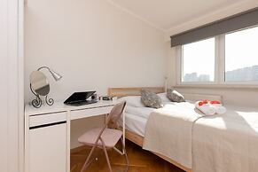 Warsaw Apartment Kasprowicza by Renters