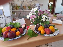 Calergi 11-superior Design 2 Bdr Maisonette. Beaches-sunsets-mindful E