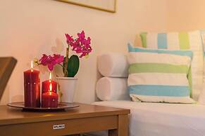 Calergi 11-superior Design 2 Bdr Maisonette. Beaches-sunsets-mindful E