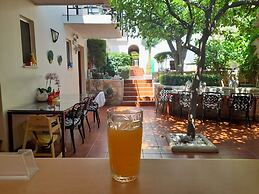 Calergi 11-superior Design 2 Bdr Maisonette. Beaches-sunsets-mindful E