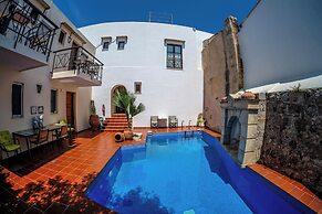 Calergi 11-superior Design 2 Bdr Maisonette. Beaches-sunsets-mindful E