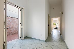 2684 Casa Max by Barbarhouse