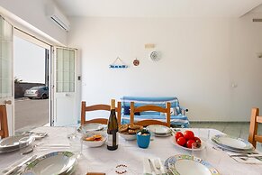 2684 Casa Max by Barbarhouse