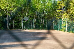 Mersey River Chalets a nature retreat