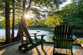 Mersey River Chalets a nature retreat