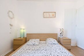 Alexandra Apartments