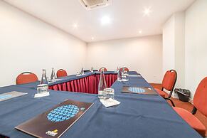 Yellow Praia Monte Gordo