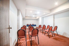 Yellow Praia Monte Gordo