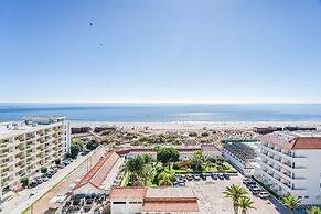 Yellow Praia Monte Gordo