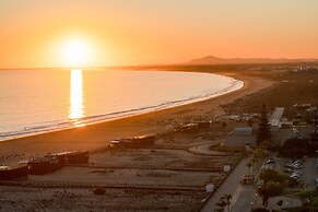 Yellow Praia Monte Gordo