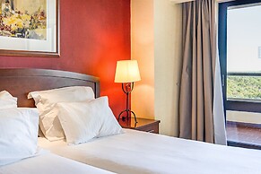 Yellow Praia Monte Gordo