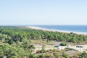 Yellow Praia Monte Gordo