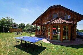 Hazelnut Pool House