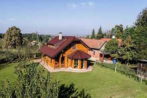 Hazelnut Pool House
