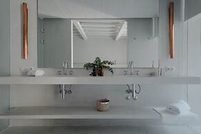 LUZ Culinary Wine Lodge