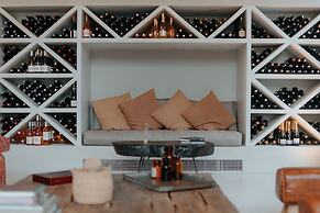 LUZ Culinary Wine Lodge