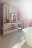 LUZ Culinary Wine Lodge