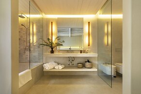 LUZ Culinary Wine Lodge