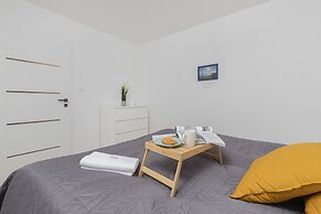 Gdynia Apartment Dedala by Renters