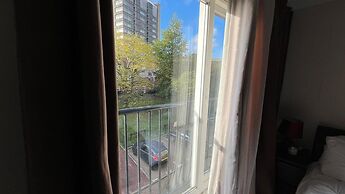 Stunning 3-bed Apartment in Croydon