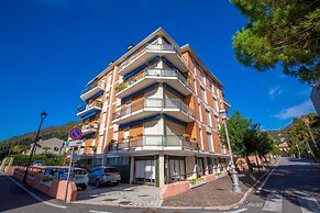 Rossella Lake View in Sal