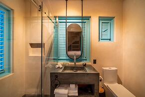 Bacalari - Adults only