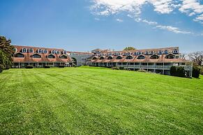 Oceancliff Resort I & II