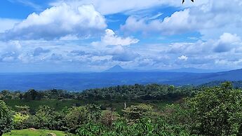 Rio Celeste Nature View