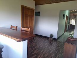 Alisson Hotel & Restaurant