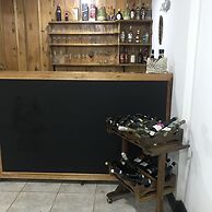 Alisson Hotel & Restaurant