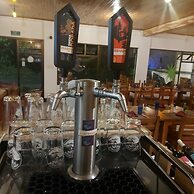 Alisson Hotel & Restaurant