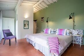 Borgo San Polino a Charming Eco-lodge
