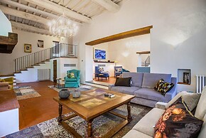 Borgo San Polino a Charming Eco-lodge