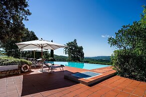 Borgo San Polino a Charming Eco-lodge