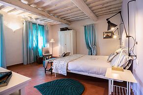 Borgo San Polino a Charming Eco-lodge