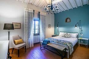 Borgo San Polino a Charming Eco-lodge
