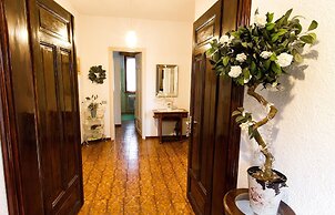 Connie s Apartment in Monvalle