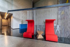 Rep1817 Setin Downtown Rep Blica