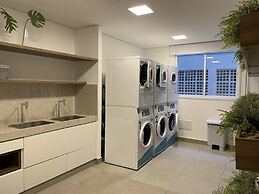 Mc601-202 YOU Faria Lima