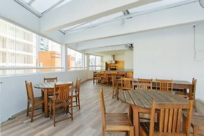 Av0408 Studio Avanhandava